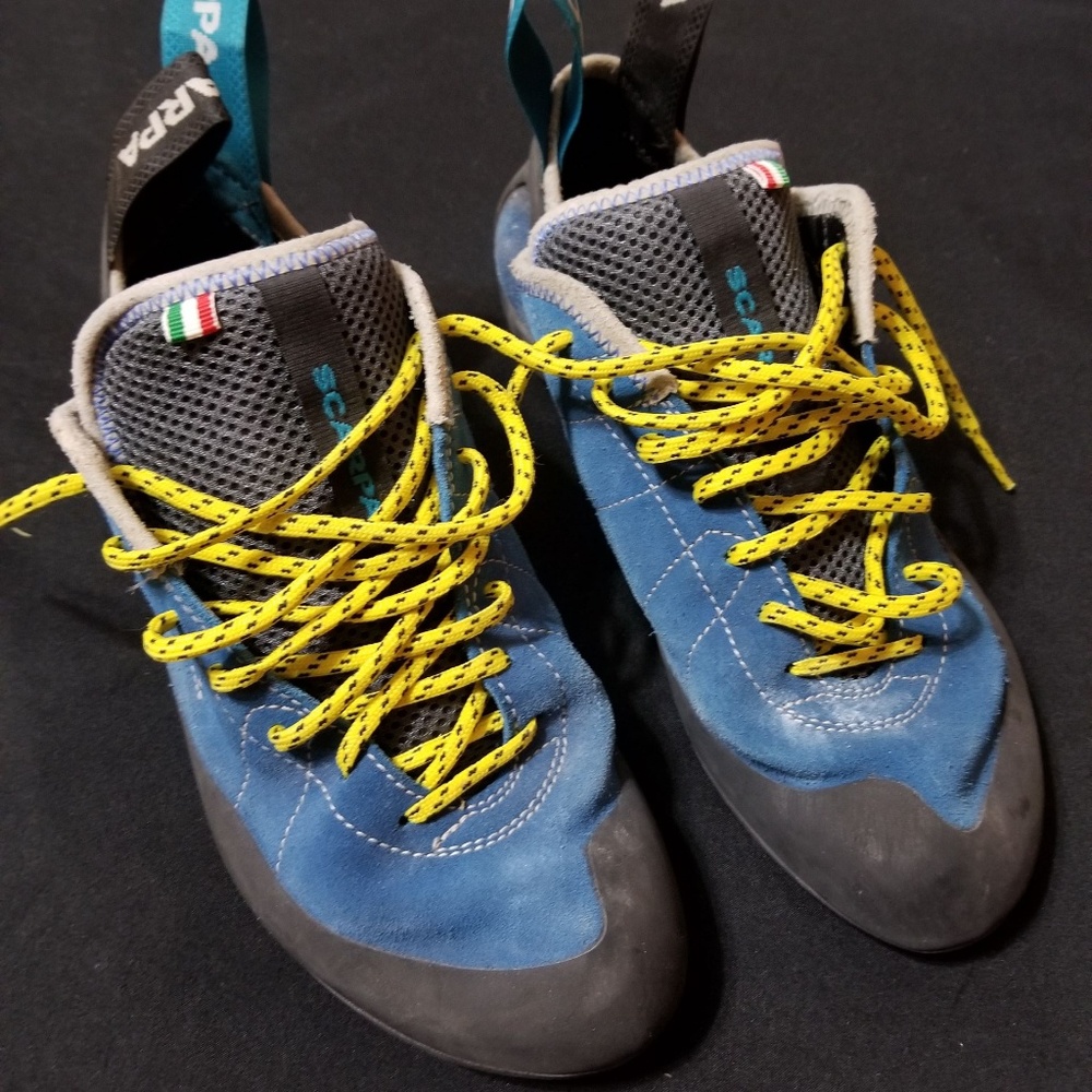 Scarpa Helix Climbing Shoes Size US Men 7 2/3